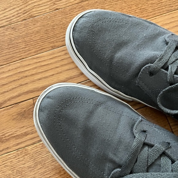 [US10]Nike SB Clutch Canvas Skate Shoes Gray 729825-007 2017 - Picture 2 of 7